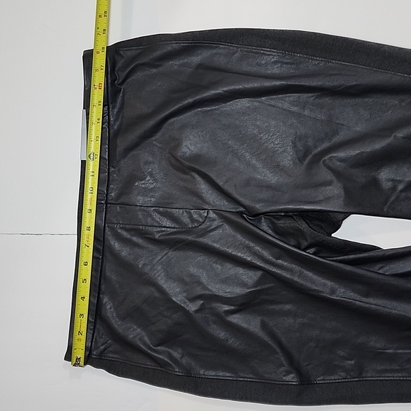 Chico's Faux-Leather Pull-On Leggings/ Size 3 (16) - Picture 10 of 15